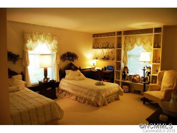 112 Glengary Drive - Photo 9