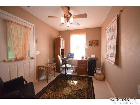 137 ECHO RIDGE - Photo 18