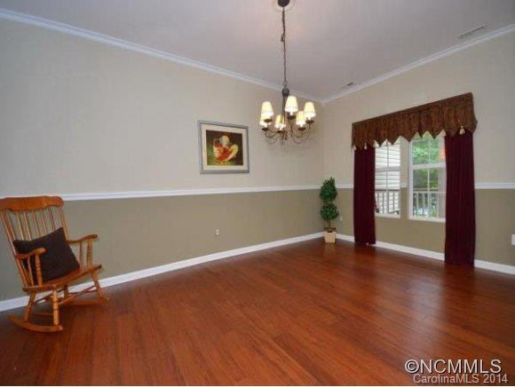 504 FOX HOLLOW LANE - Photo 2