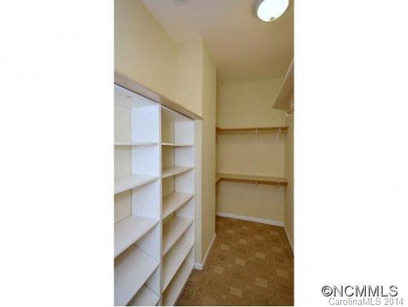 504 FOX HOLLOW LANE - Photo 13