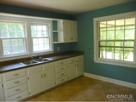 1215 Upper Brush Creek Rd. - Photo 9