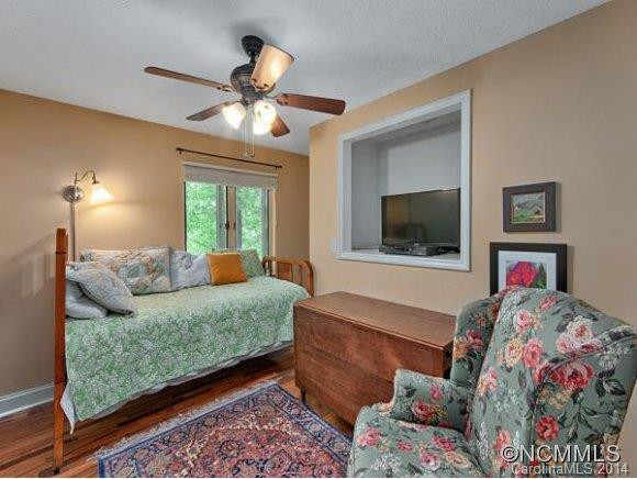 121 HARMON AVE. - Photo 13