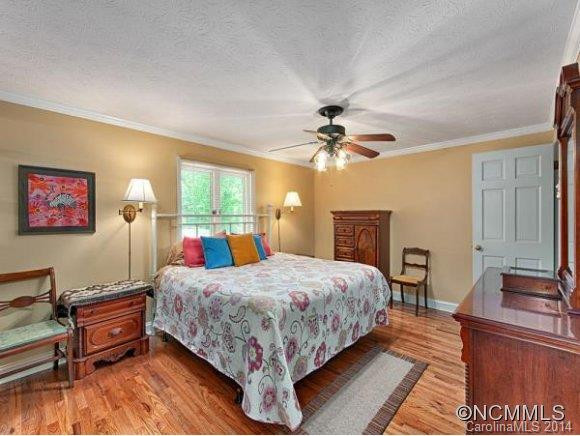 121 HARMON AVE. - Photo 10