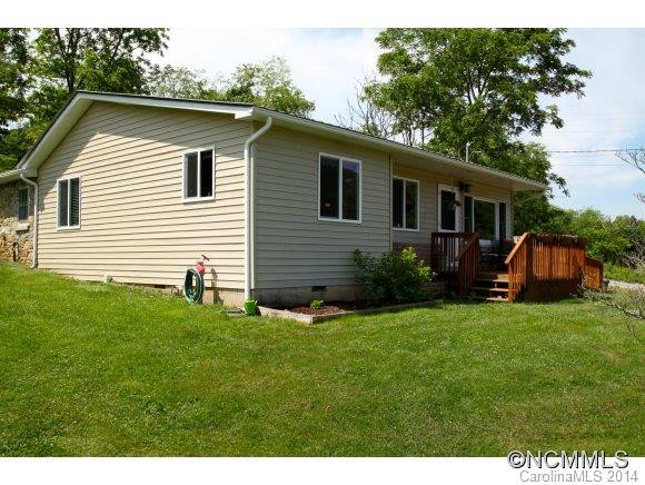53 Breezy Hollow Drive