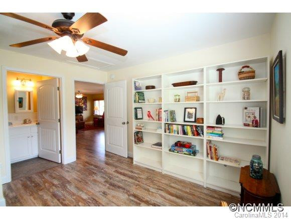 53 Breezy Hollow Drive - Photo 16