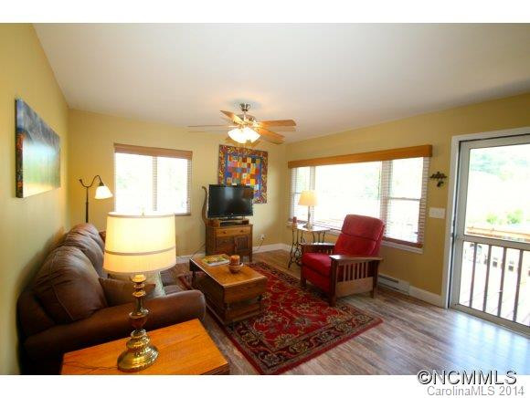 53 Breezy Hollow Drive - Photo 7