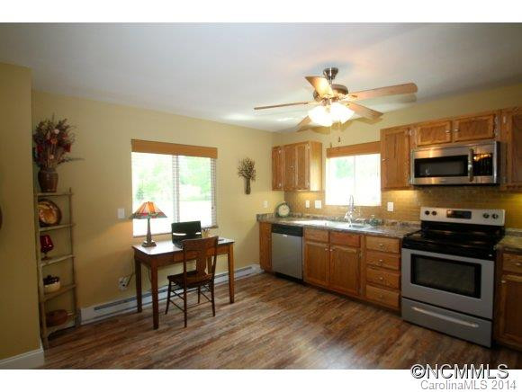 53 Breezy Hollow Drive - Photo 10