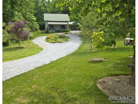4851 Pinnacle Mountain Road - Photo 2