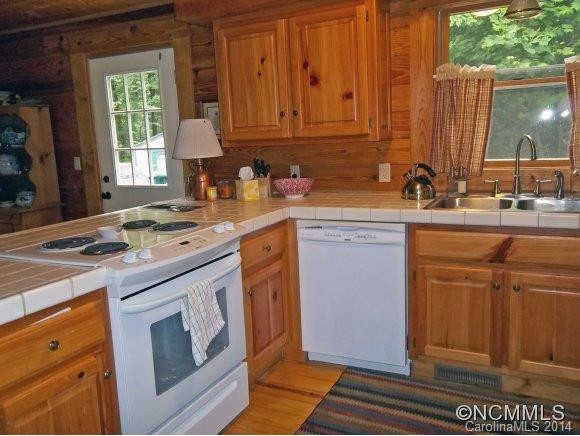 4851 Pinnacle Mountain Road - Photo 12