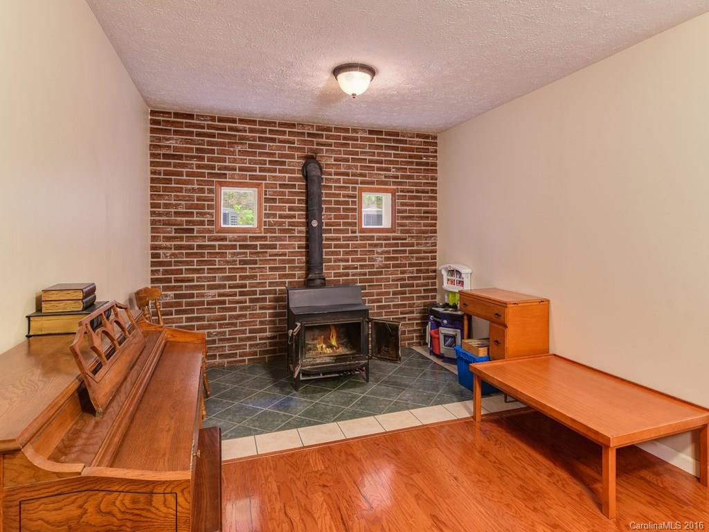 108 GREENBRIAR AVENUE - Photo 18