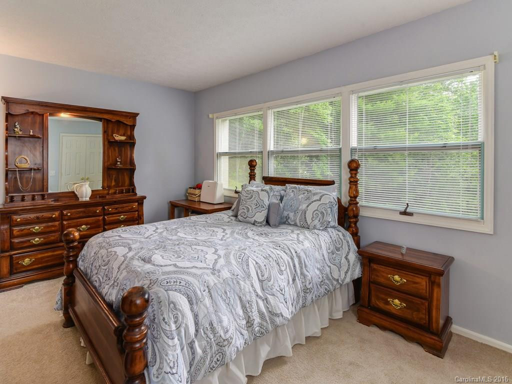 108 GREENBRIAR AVENUE - Photo 21