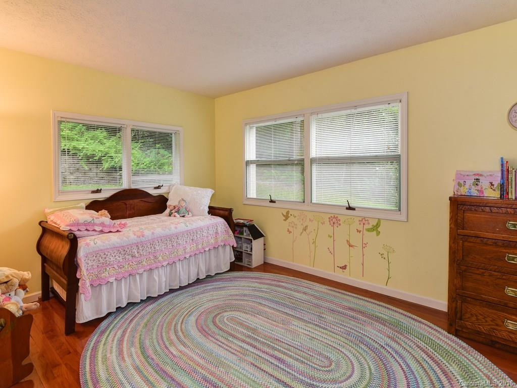 108 GREENBRIAR AVENUE - Photo 22