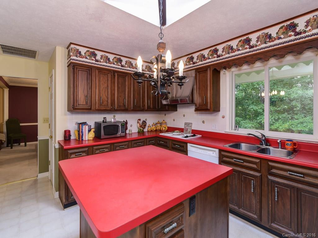108 GREENBRIAR AVENUE - Photo 9