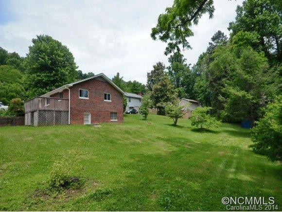 636 HALSBURY AVENUE - Photo 2