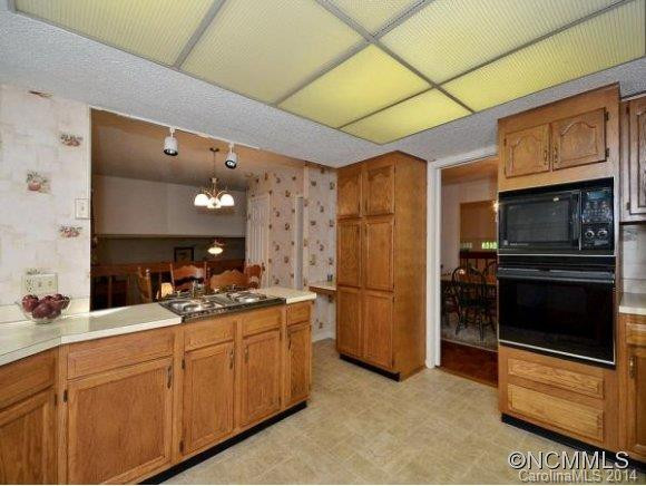 161 RUGBY HOLLOW DRIVE - Photo 9