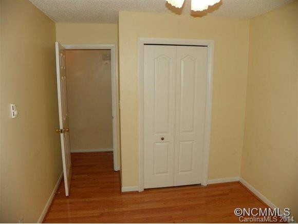 147 South Grove Street - Photo 13