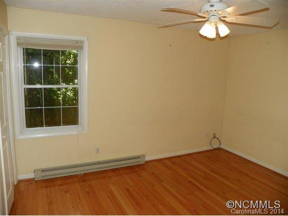 147 South Grove Street - Photo 16