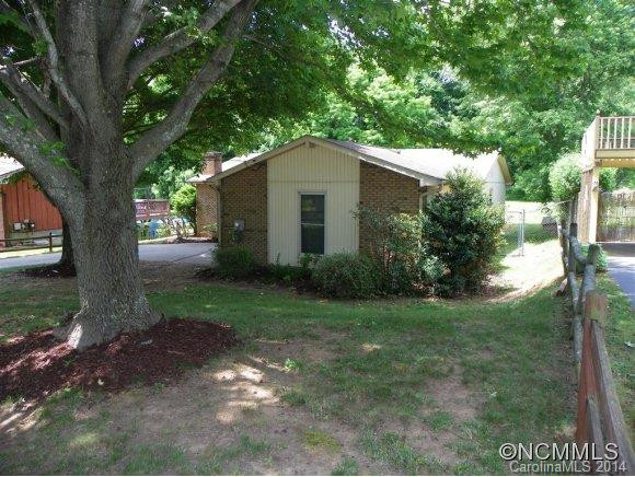 147 South Grove Street - Photo 3