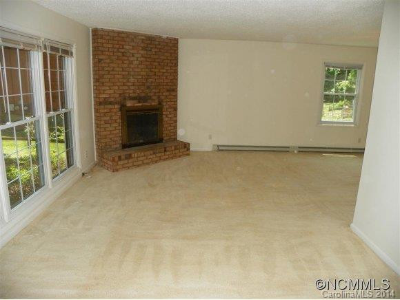 147 South Grove Street - Photo 4