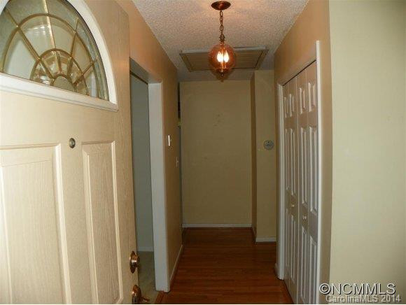 147 South Grove Street - Photo 7