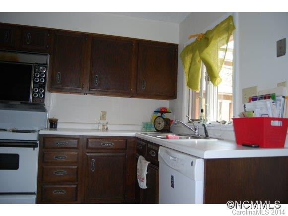 440 Crowfields Drive - Photo 15