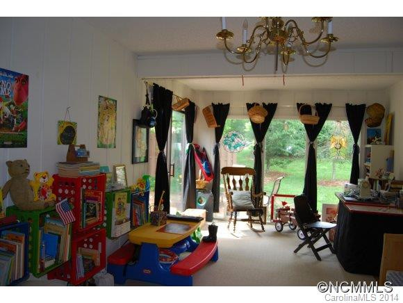 440 Crowfields Drive - Photo 16