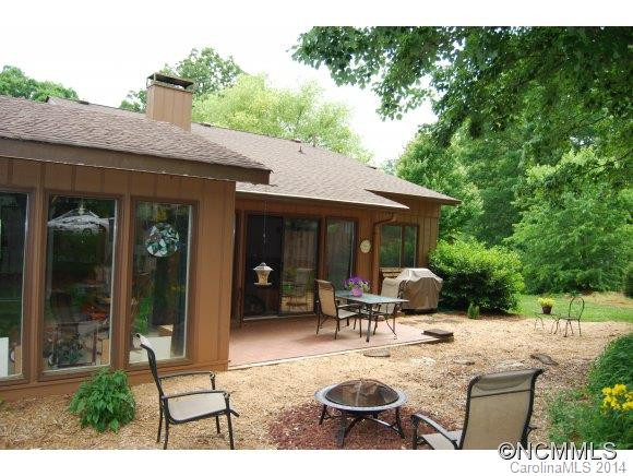 440 Crowfields Drive - Photo 3