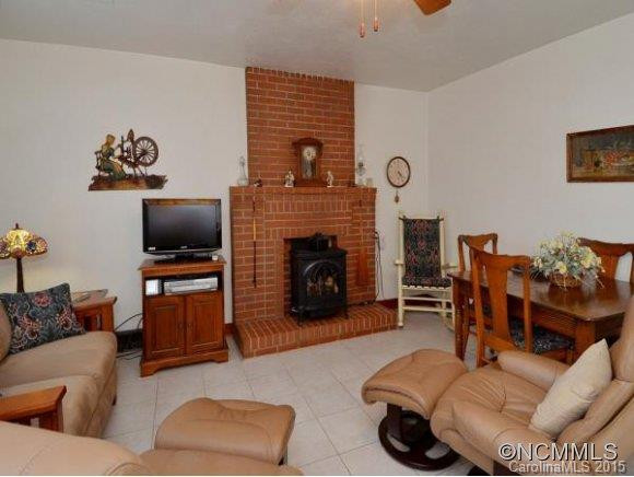 133 SMITH DRIVE - Photo 3