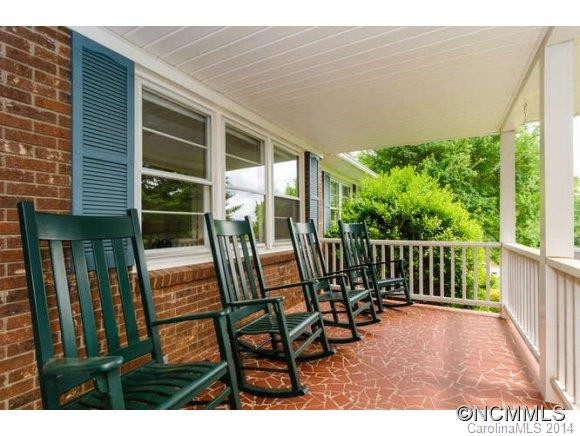 46 Deerwood Drive - Photo 2