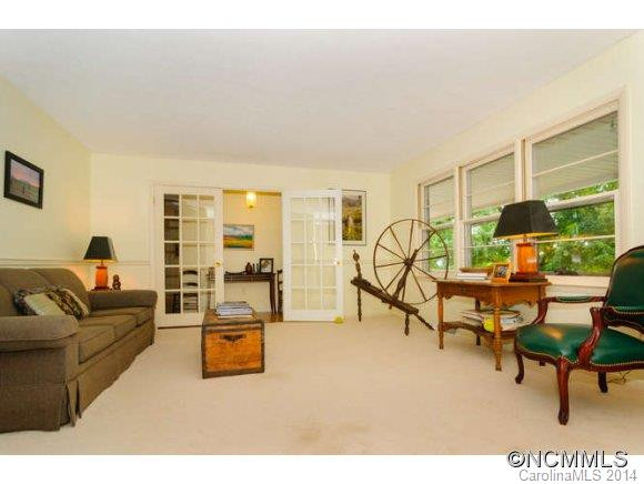 46 Deerwood Drive - Photo 4
