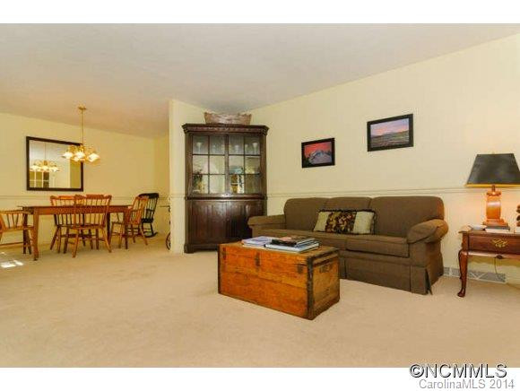 46 Deerwood Drive - Photo 5