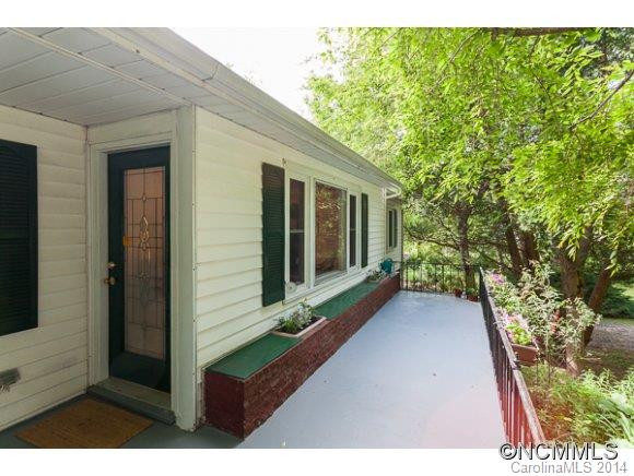 550 Beaverdam Road - Photo 3