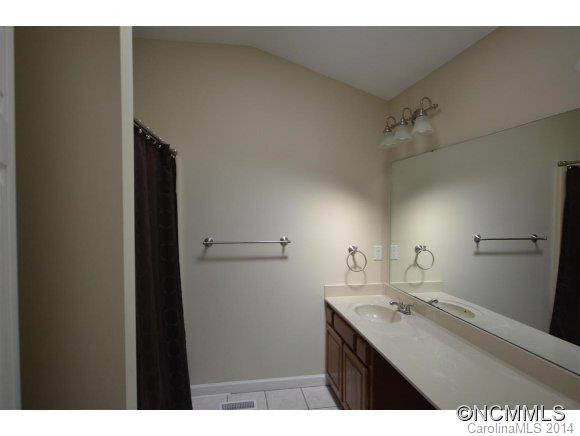 30 Meadows Circle - Photo 8