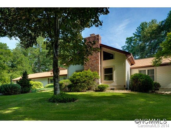 144 N. Fair Oaks