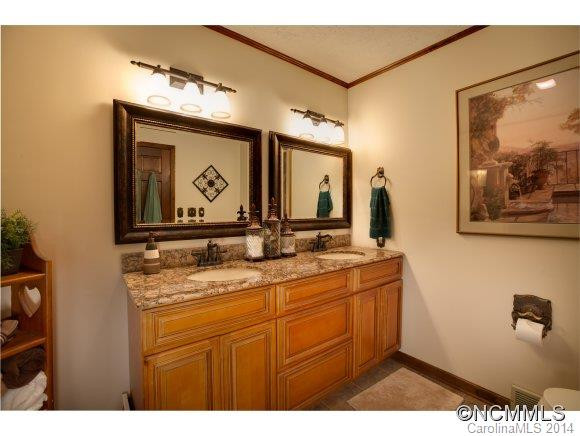 144 N. Fair Oaks - Photo 11