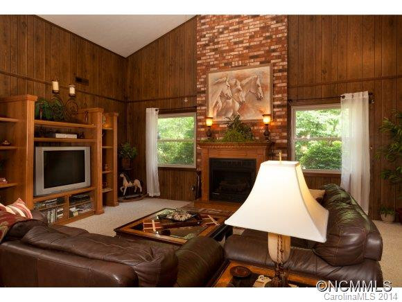 144 N. Fair Oaks - Photo 16
