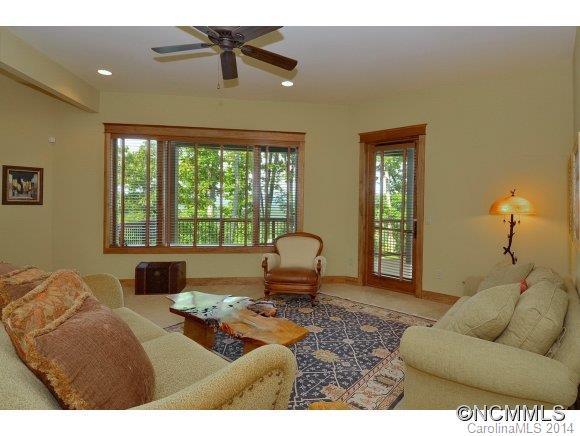 111 Points West Drive - Photo 16