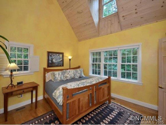 23 MOUNTAIN SPRING DRIVE - Photo 12
