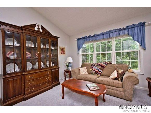 95 Terrace Dr - Photo 3