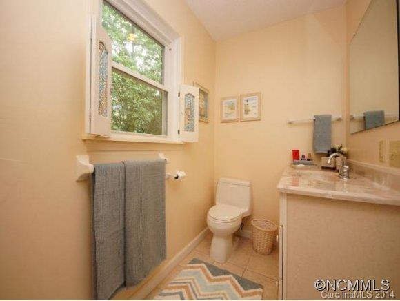 4 GALAX LANE - Photo 13