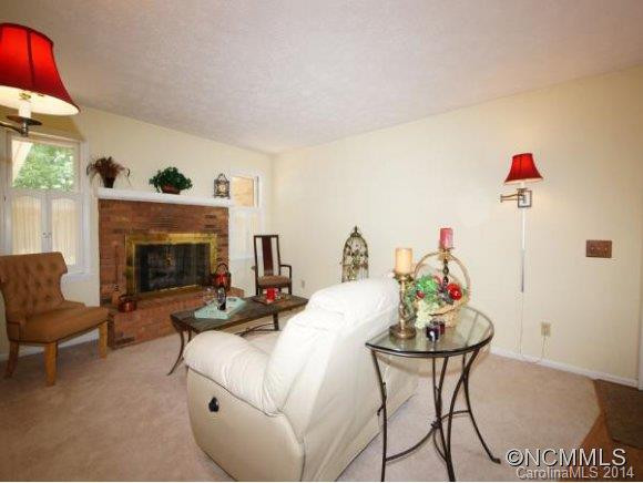 4 GALAX LANE - Photo 6