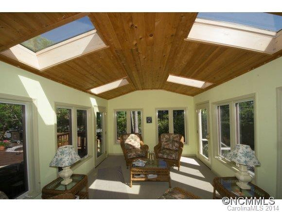 4 GALAX LANE - Photo 7