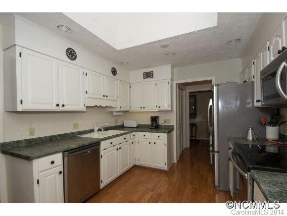 4 GALAX LANE - Photo 9