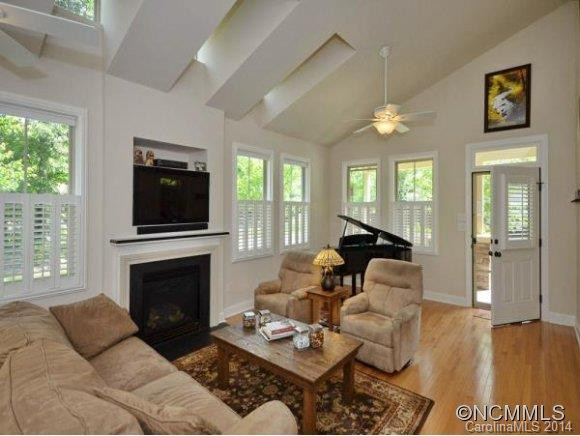 236 Covered Bridge Drive - Photo 3