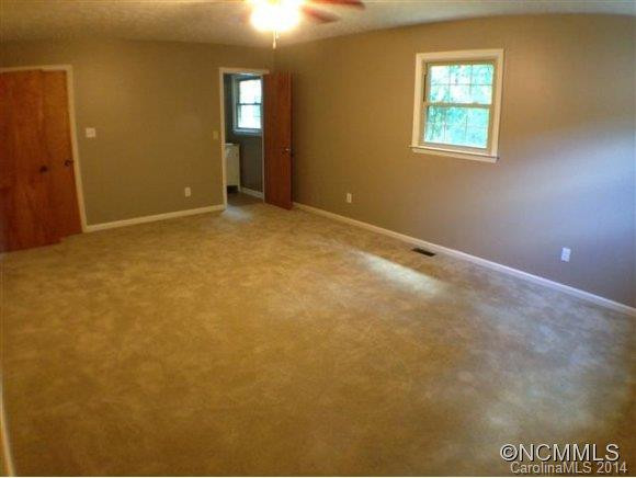 35 Jean Drive - Photo 11