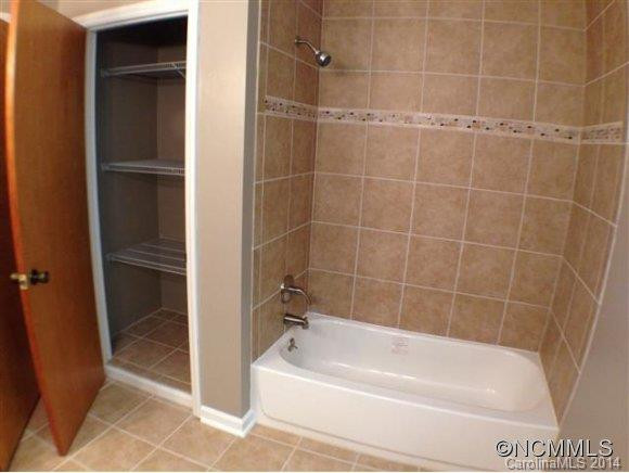 35 Jean Drive - Photo 10