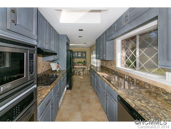 1219 Ashby Lane - Photo 3