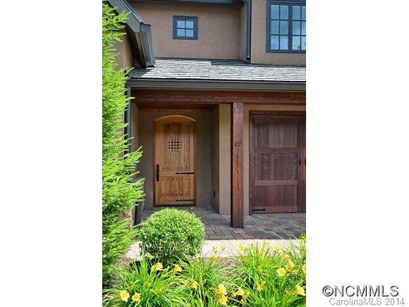 12 Village Oak Drive - Photo 2