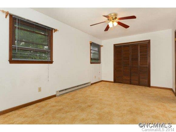 10 LAUREL BROOK DRIVE - Photo 7