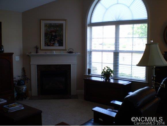 139 Summerfield - Photo 3